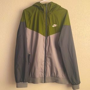 Men’s Nike Windrunner Jacket